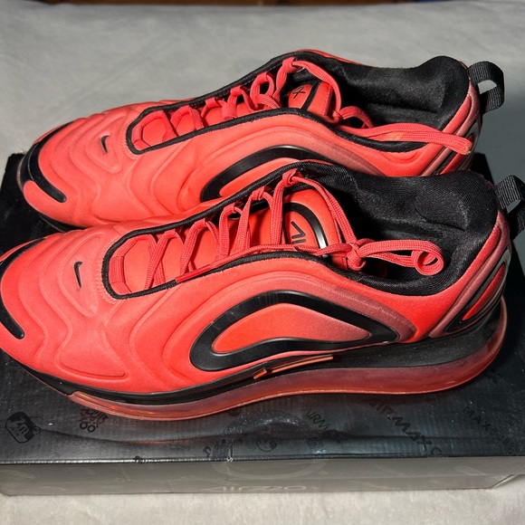 Nike Other - Nike Air Max 720